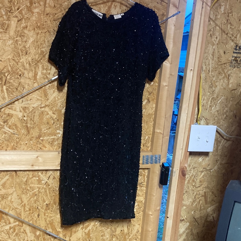AMERICAN NIGHT/Elegant Black Sequin Dress